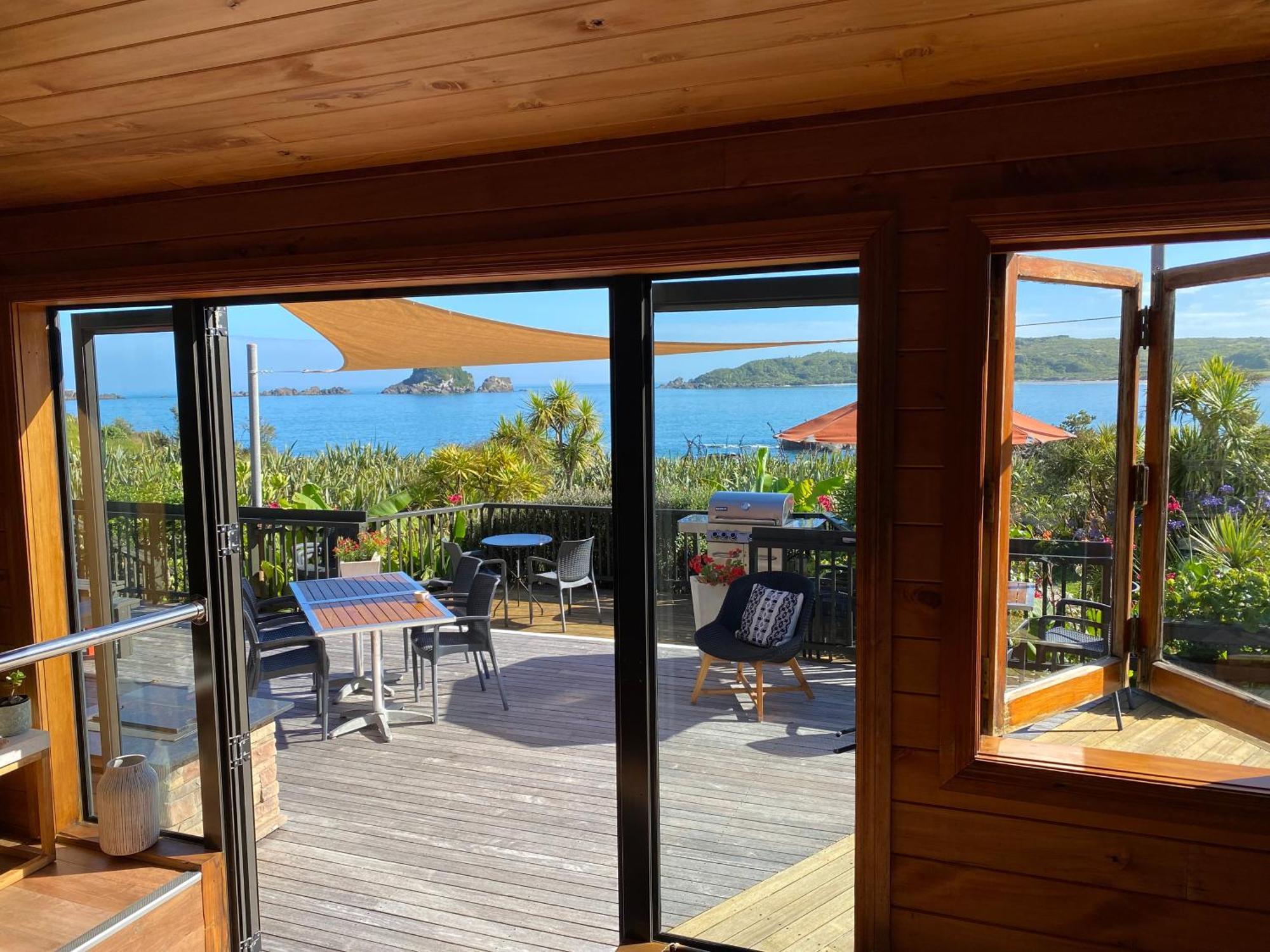 The Bay House Beachfront Accommodation Cape Foulwind Exterior foto